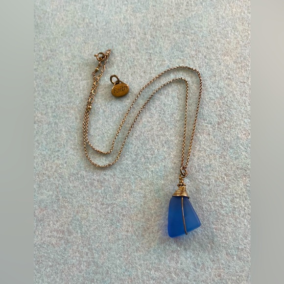 Jacob’s Fashion Jewelry Blue Sea Glass and Sterling Silver Necklace Greenport NY - Picture 4 of 16